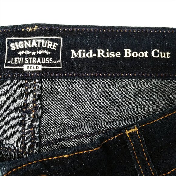 Signature Levi Strauss Gold Women's Mid-Rise Bootcut Jeans Size 14S 32/30 Short - Picture 6 of 8